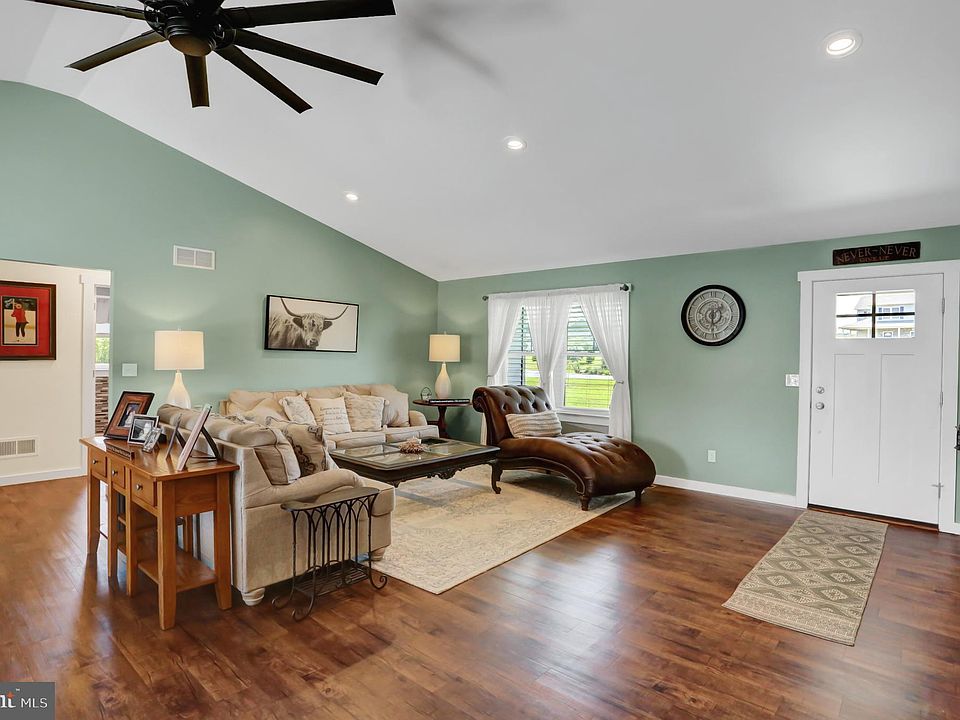 25 Bella Terra Dr, Shermans Dale, PA 17090 Zillow
