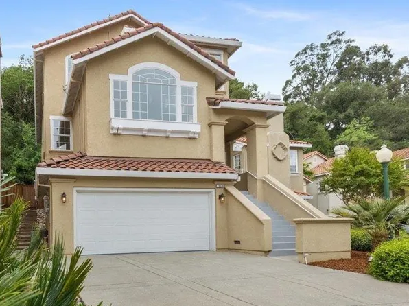 20578 Crow Creek Rd, Castro Valley, CA 94552