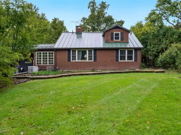 9799 Pekin Rd, Novelty, OH 44072