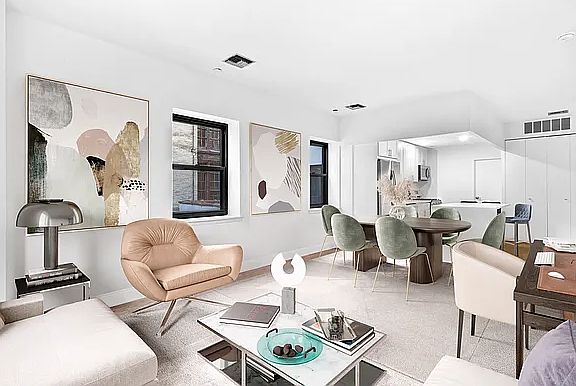 3rd image of 253 W 73rd St APT 4N