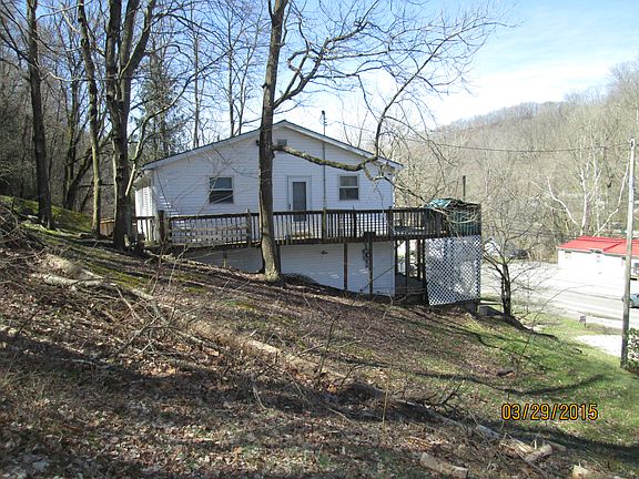 3rd image of 216 Campbells Creek Dr