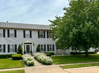 601 S 9th Ave, Eldridge, IA 52748