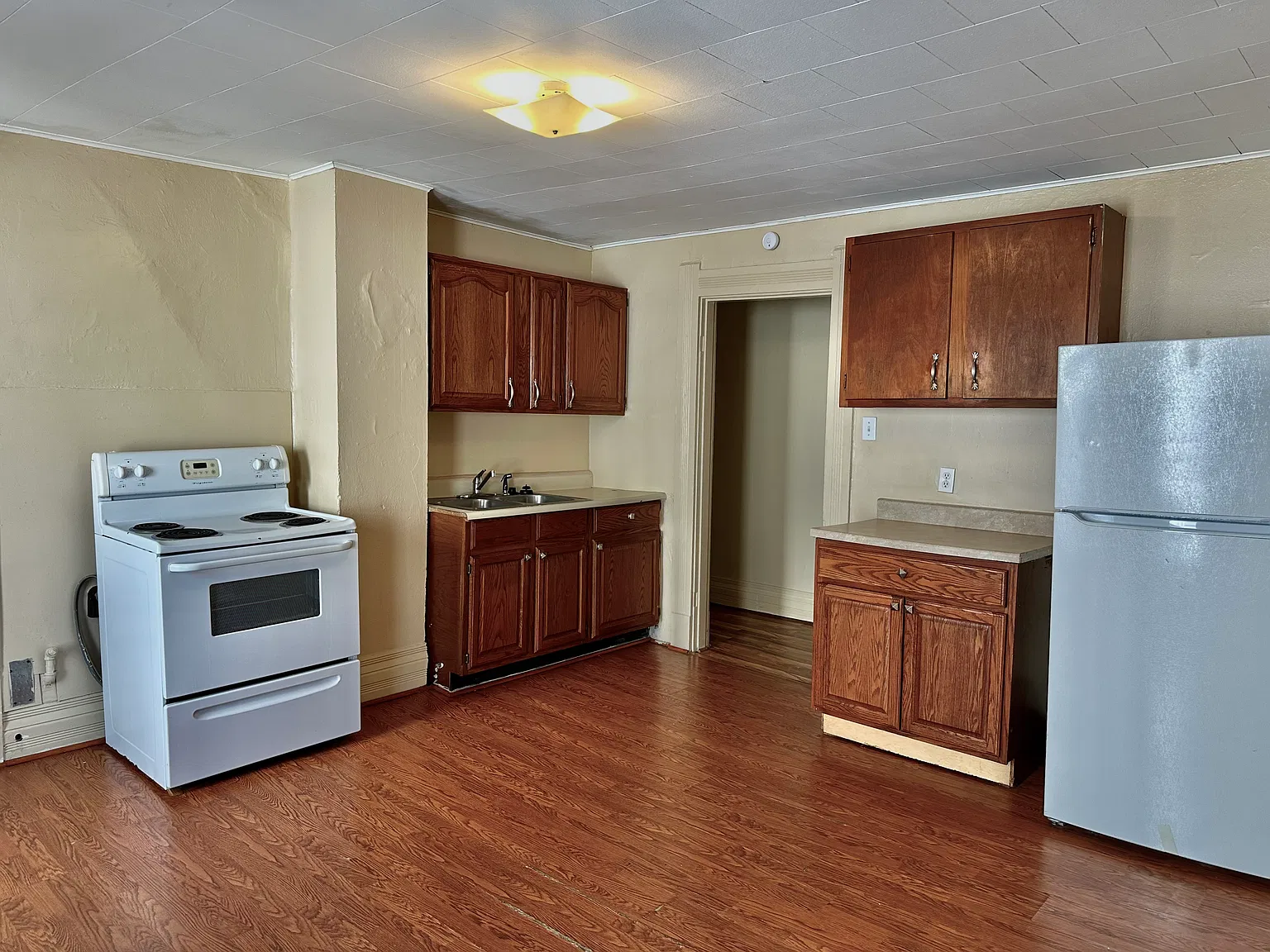 1 bed, $650 — Photo 3