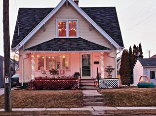 2018 Garfield St, Two Rivers, WI 54241