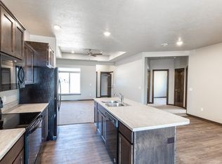 1702 S Foss Ave #1702, Sioux Falls, SD 57110