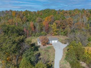 1406 Creekview Dr, Gallipolis, OH 45631