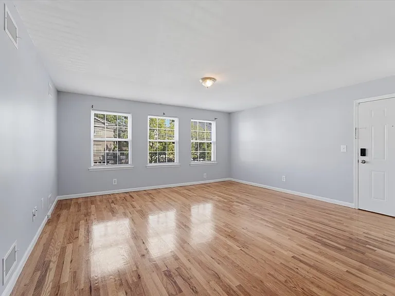 721 S 19th St #1 — Photo 29