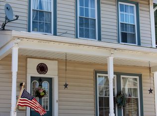 59 2nd St, Slatington, PA 18080