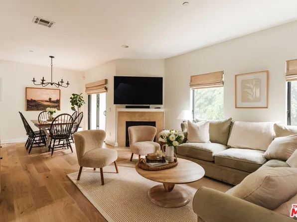 14322 Dickens St Unit 4, Sherman Oaks, CA 91423