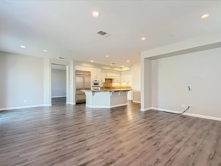 17246 Ralphs Ranch Rd — Photo 10