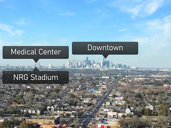 3rd image of 4719 Rue St