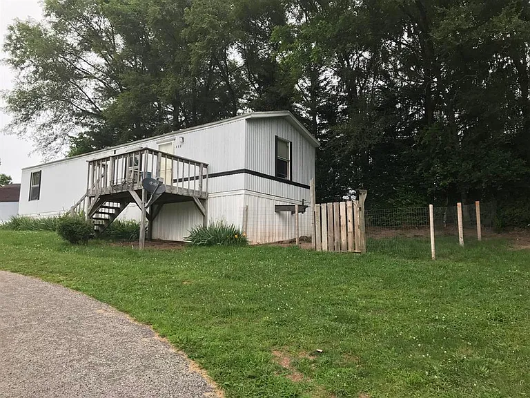 253 Ideal Cir — Photo 19