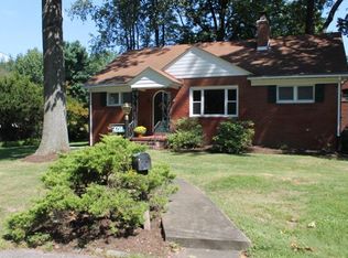 401 E Waldheim Rd, Pittsburgh, PA 15215