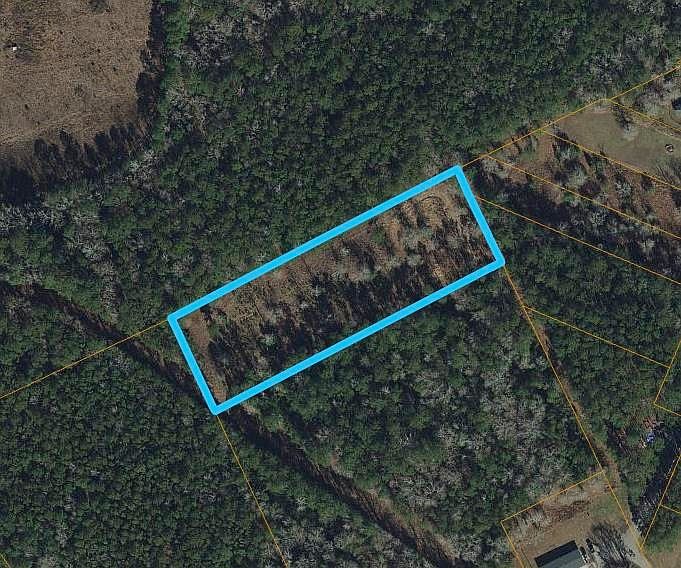 1st image of 2400 Sunny Heights Rd.