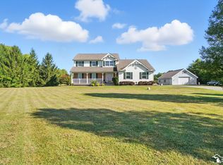 1164 W Rauch Rd, Temperance, MI 48182