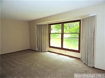 3rd image of 241 Timberland Dr
