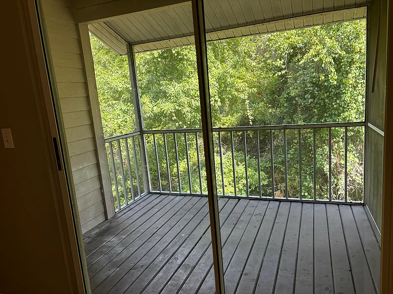 129 Reserve Cir #209 — Photo 29