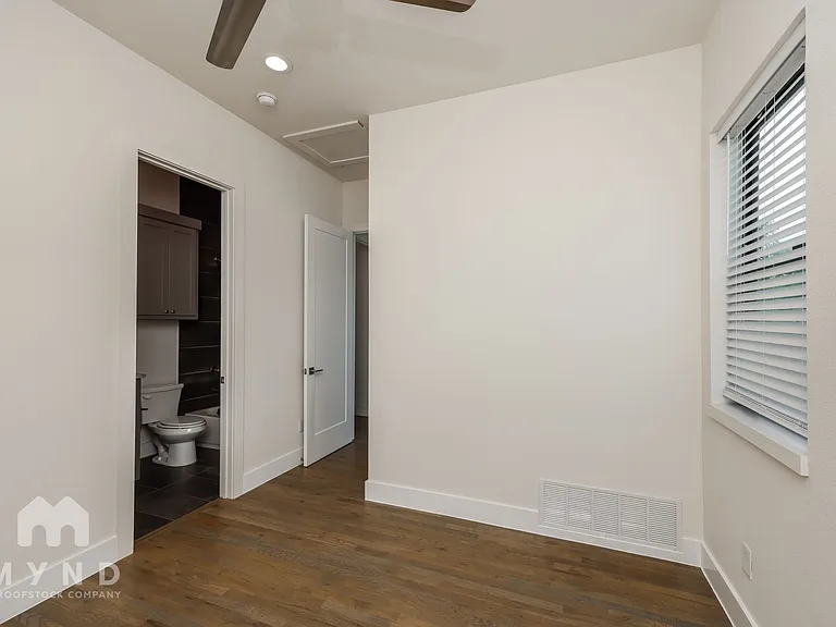 4515 Cabell Dr #102 — Photo 14