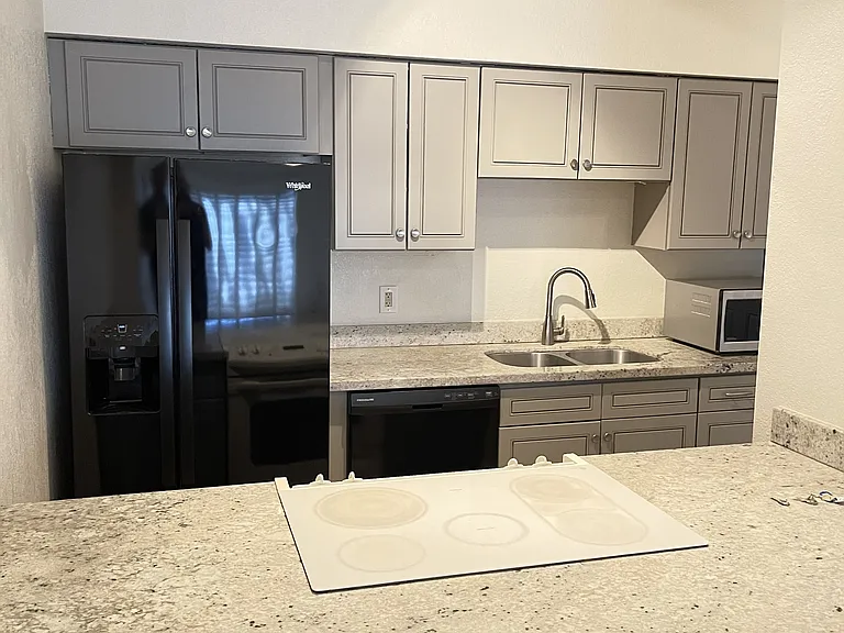 Kitchen 4