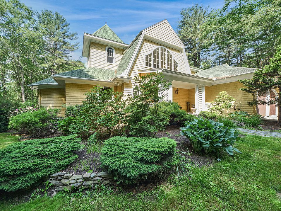 8 Spruce Point Road, Kittery, ME 03904 Zillow