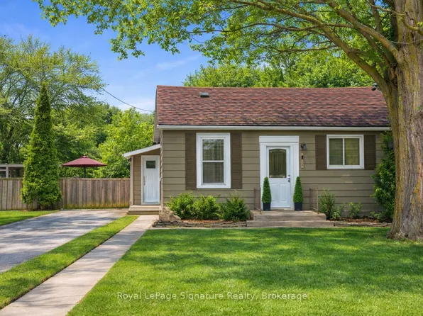 639 Saint Marie St, Collingwood, ON L9Y 3L4