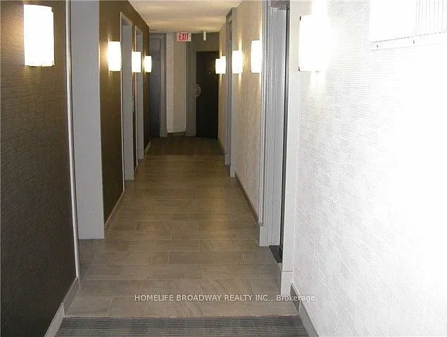 2 bed, $2,350 — Photo 2