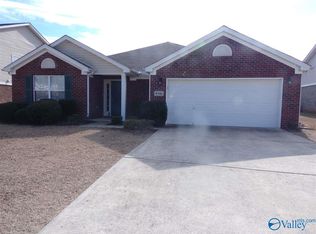 4816 Brownston Ct SE, Owens Cross Roads, AL 35763