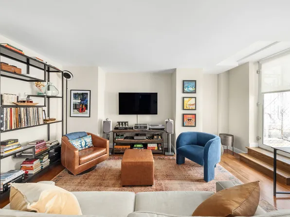 88 Greenwich Street image 1 of 6