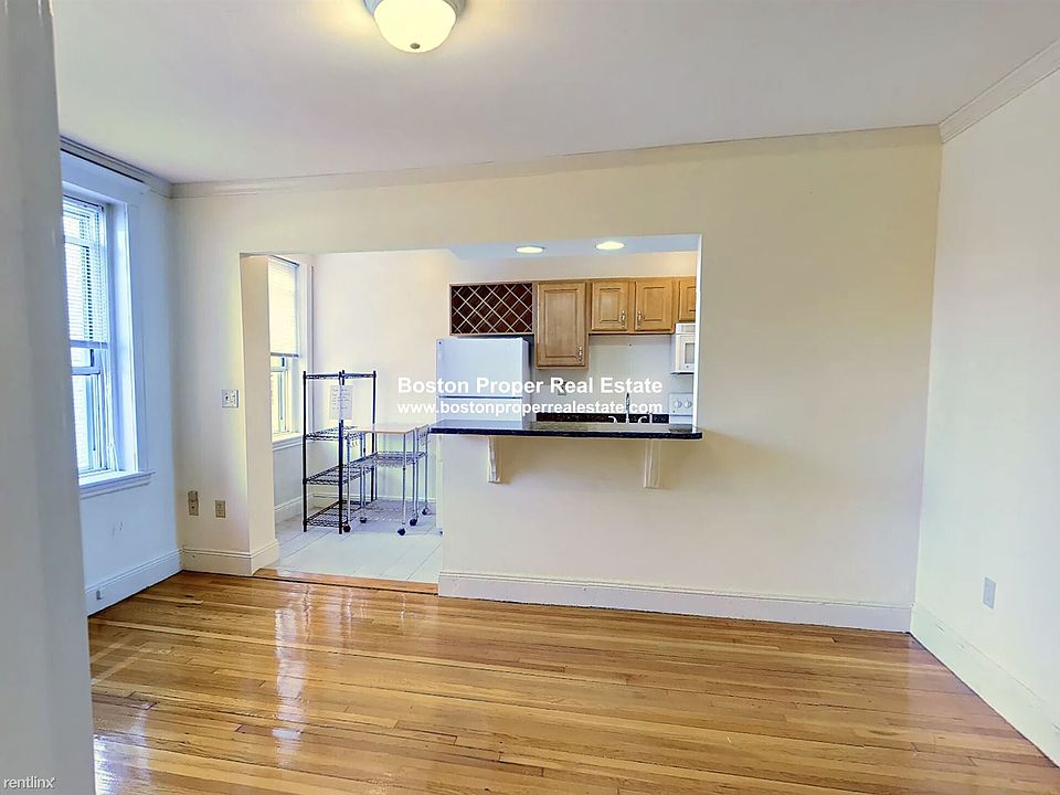 117 Park Dr. #15 Boston - Fenway Unit Photo 1