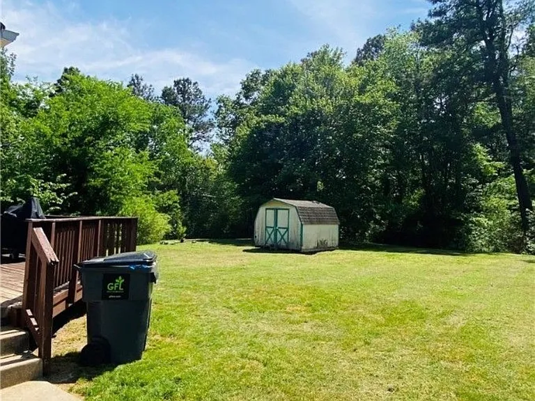 4215 Studley Rd — Photo 10