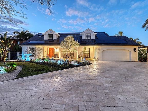 3rd image of 10432 Spoonbill Rd W