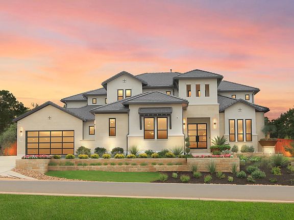 The Lynmar II Exterior