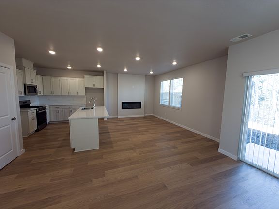2nd image of 6511 SE Nasha St