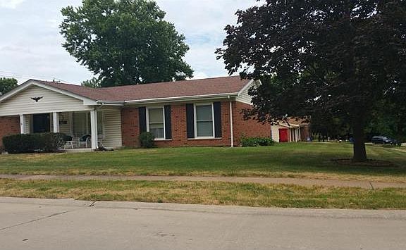 2nd image of 3705 Stonehaven Dr
