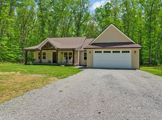 98 Paso Fino Trl, Jamestown, TN 38556