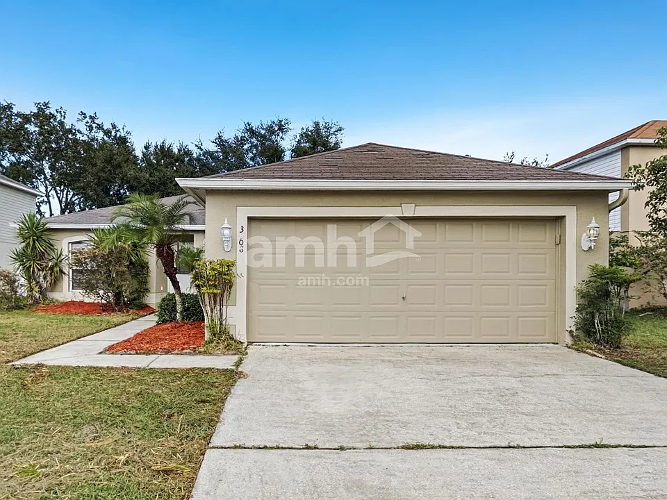 3908 Stonefield Dr