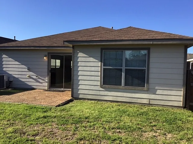 16215 Ranchland Ln — Photo 17