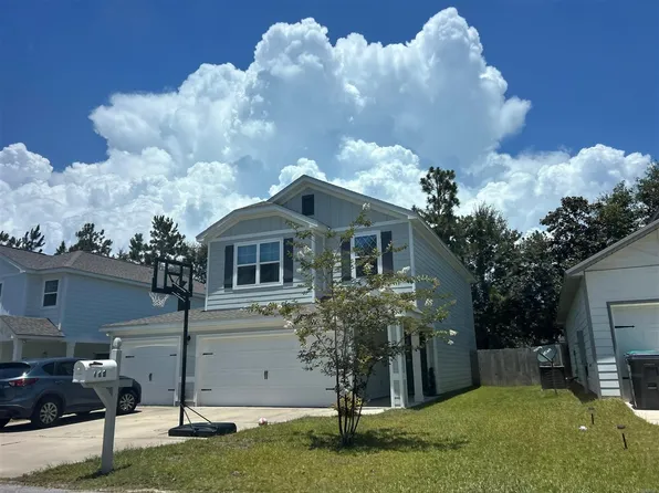 104 Sandhill Ct, Freeport, FL 32439