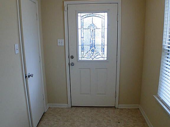 4th image of 2834 Piney Lake Ct
