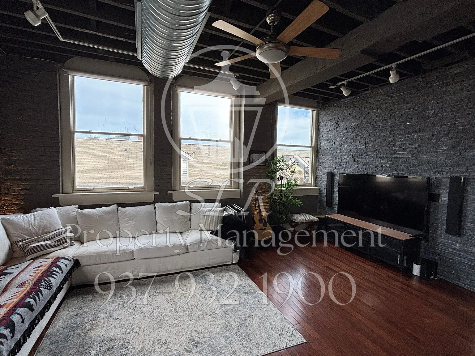 215 Ice Avenue - 215 — Photo 4
