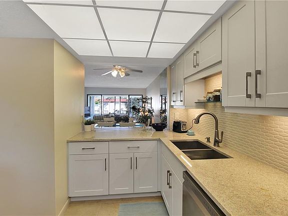 4th image of 1750 Belleair Forest Dr APT C18