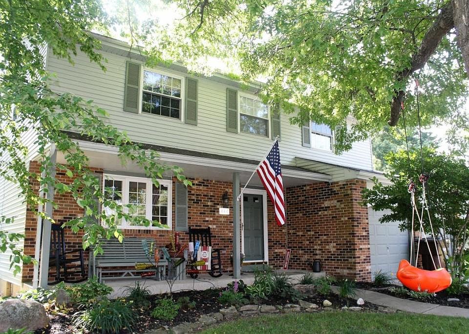 1st image of 444 Pickerington Hills Dr