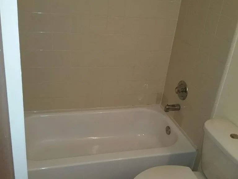 1307 Azalea Way — Photo 11