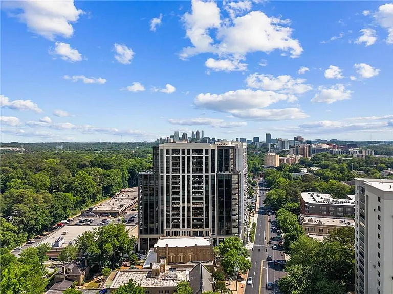 2425 Peachtree Rd NE #503 — Photo 46