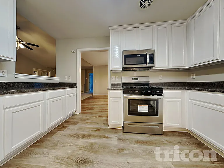 54 Freedom Dr NE — Photo 5