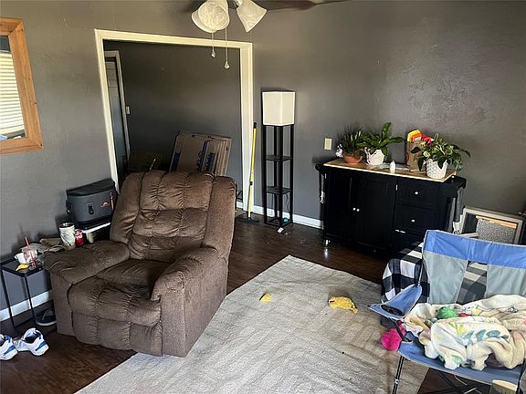 5th image of 305 N Norman Ave