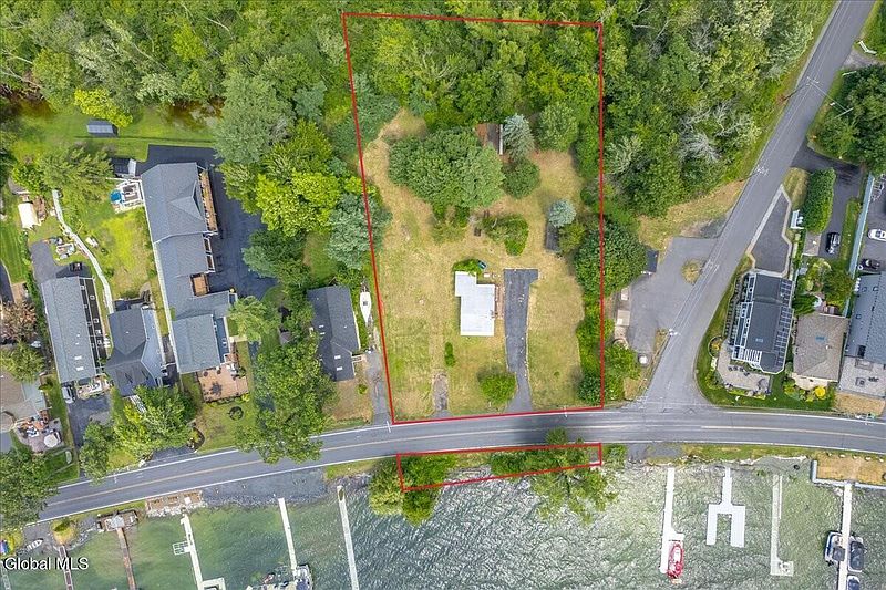3rd image of 1318 Nys Rt 9P