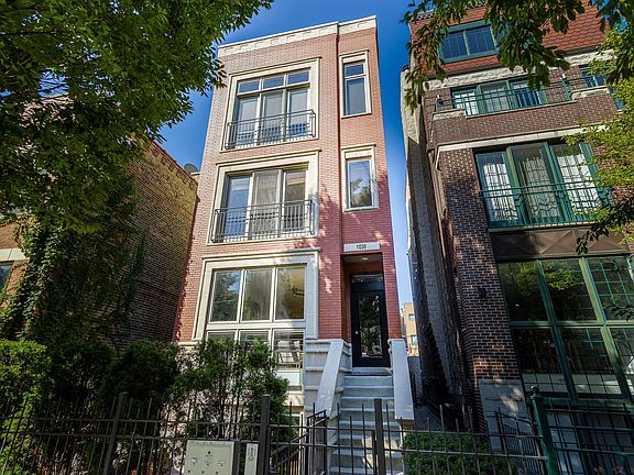 2nd image of 1036 N Wolcott Ave #1