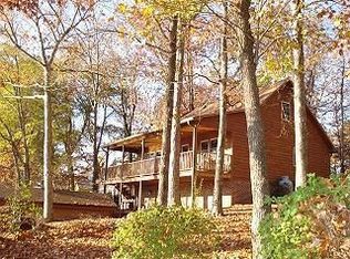 668 Fairway Shores Rd, Mount Gilead, NC 27306