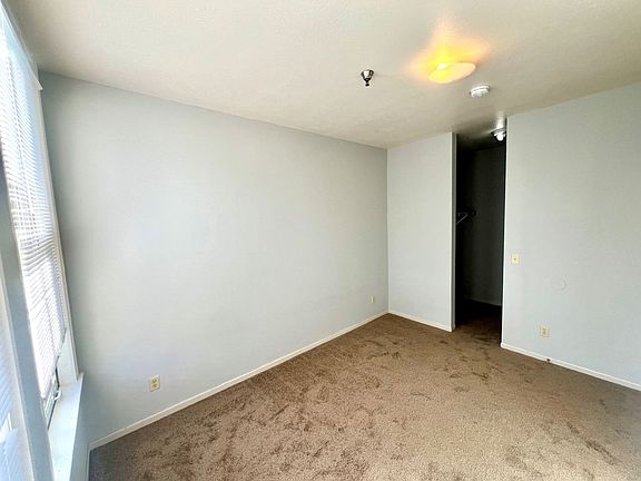 5th image of 305 S 16th St #207